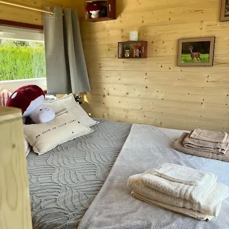 La Tiny House, La Chandeleytte Ferienhaus Champdray